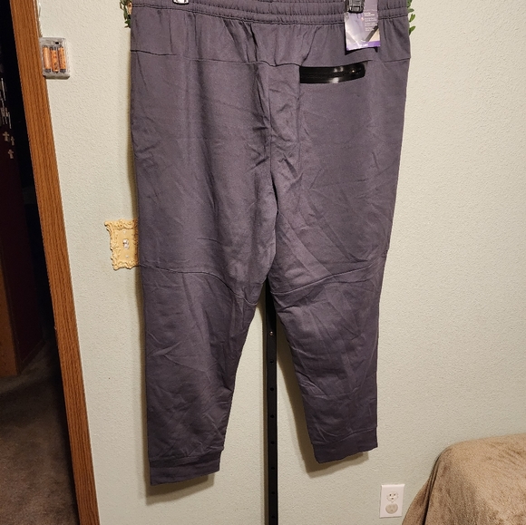 NWT Mens Members Mark Luxe Jogger. Size XXL. Gray - Picture 3 of 4